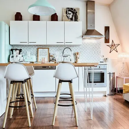 Hotel-particulier - T2 - Lumineux Appartement *